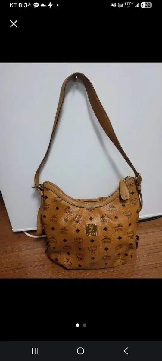 MCM ヴィセトス HOBO BAG キャメル