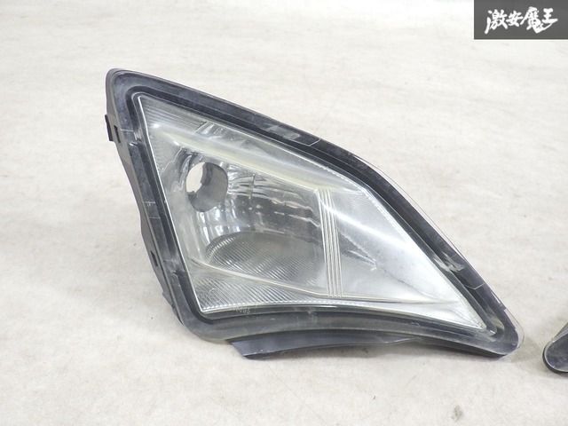 トヨタ TOYOTA 純正 ZN6 86 ハチロク 前期 フロント ウインカー レンズ トヨタ TOYOTA 純正 ZN6 86 ハチロク 前期 フロント ウインカー レンズ
