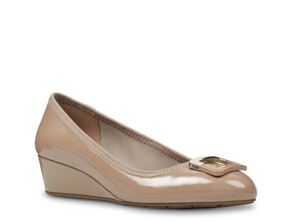 バンドリーノ レディース シューズ パンプス Bandolino Tad 3 Wedge Pump Beige ベージュ