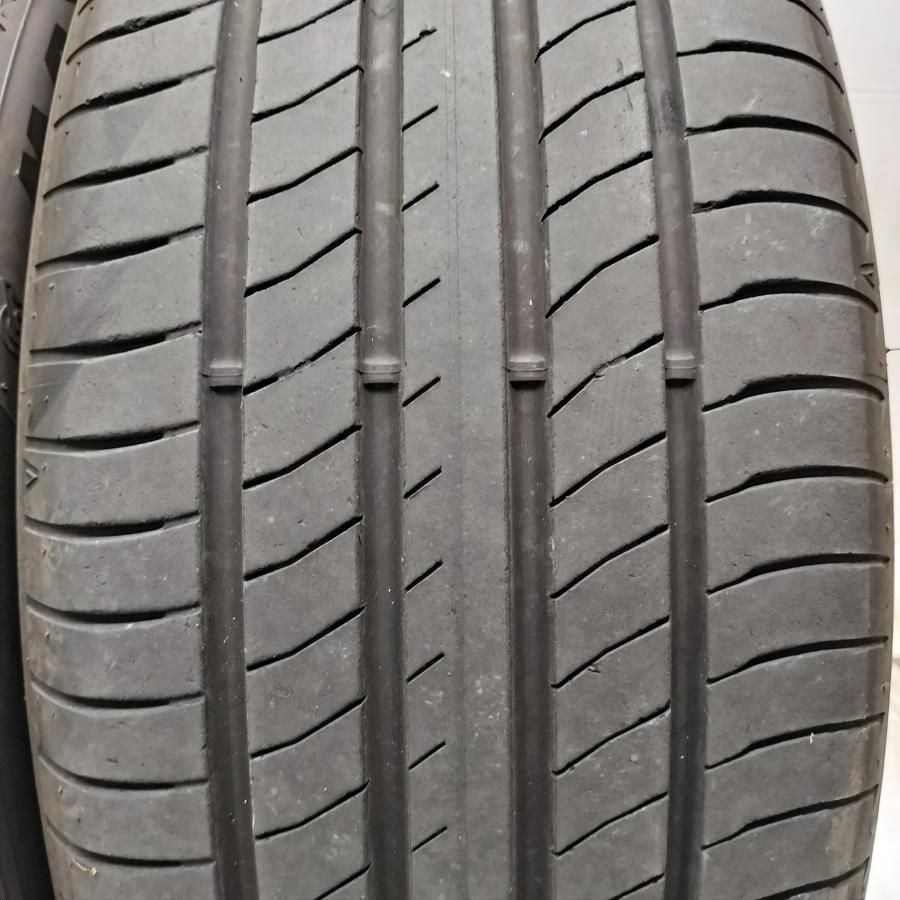 ◇本州・四国は送料無料◇ ＜ノーマル 2本＞ 215/45R17 マキシス