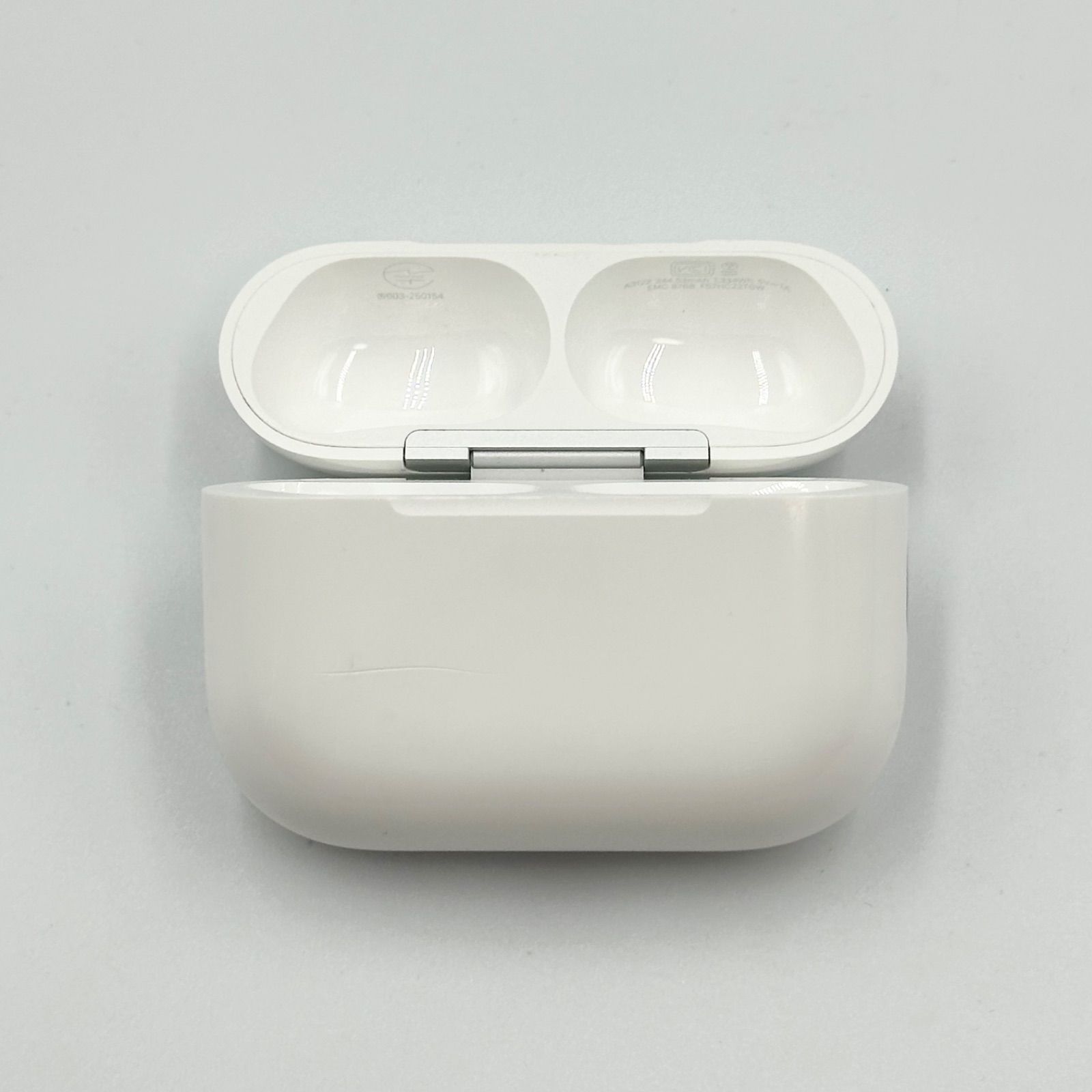 Apple AirPods Pro 第3世代 充電ケースのみ A3122 正規品【24時間以内 