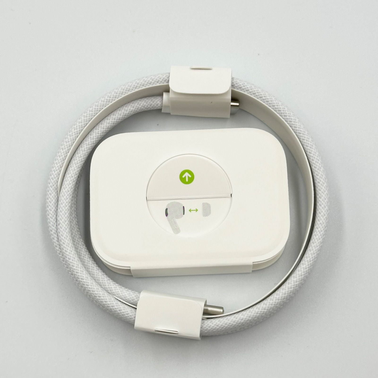 Apple 純正 AirPods Pro 第2世代 MTJV3J/A A2968 A3048 A3047 【24時間