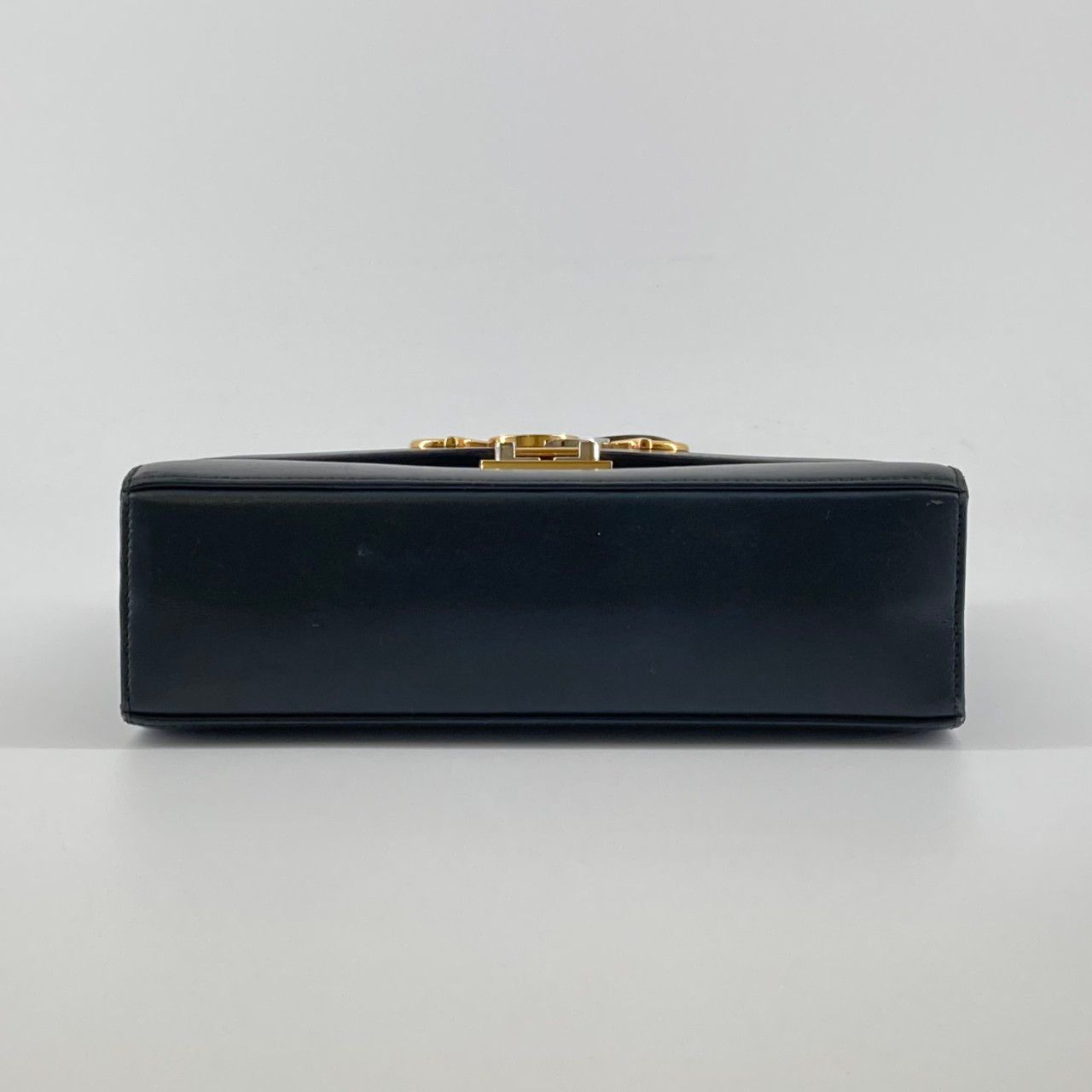 GUCCI（グッチ） ズゥミ 576388 ショルダーバッグ ブラック - メルカリ
