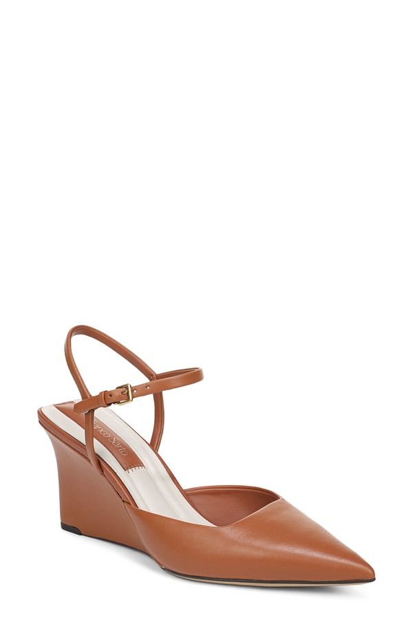 フランコサルト レディース シューズ ヒール アンクル キャップ Franco Sarto Cherie Ankle Strapointed Cap Toe Wedge Pump Cognac