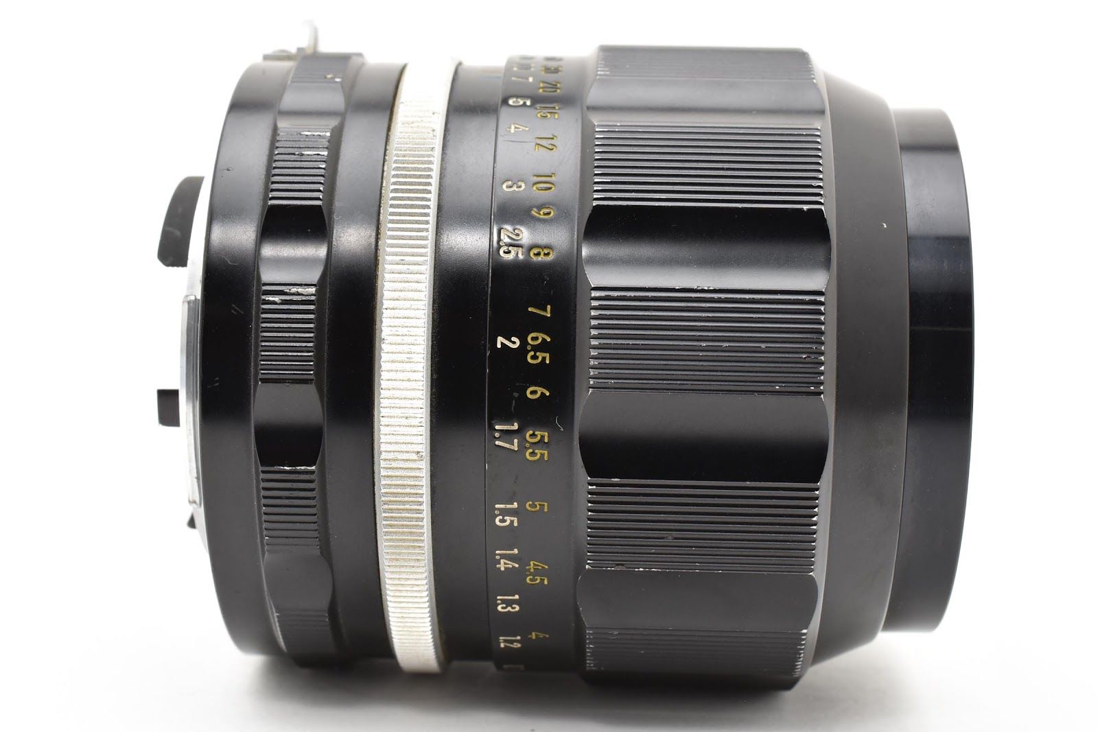 ☆美品☆ ニコン Nikon AUTO NIKKOR-P C 105MM F2.5 非AI レンズ