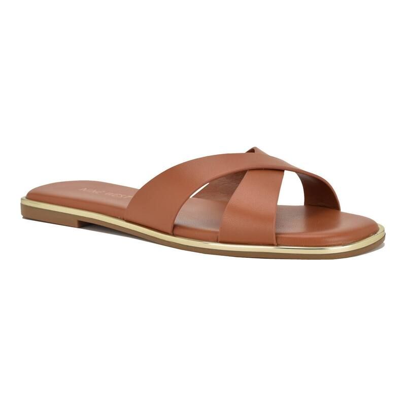 ナインウェスト レディース シューズ サンダル Nine West Edeny WomenslipOn CrissCross Flat Sandals Light Brown ブラウン