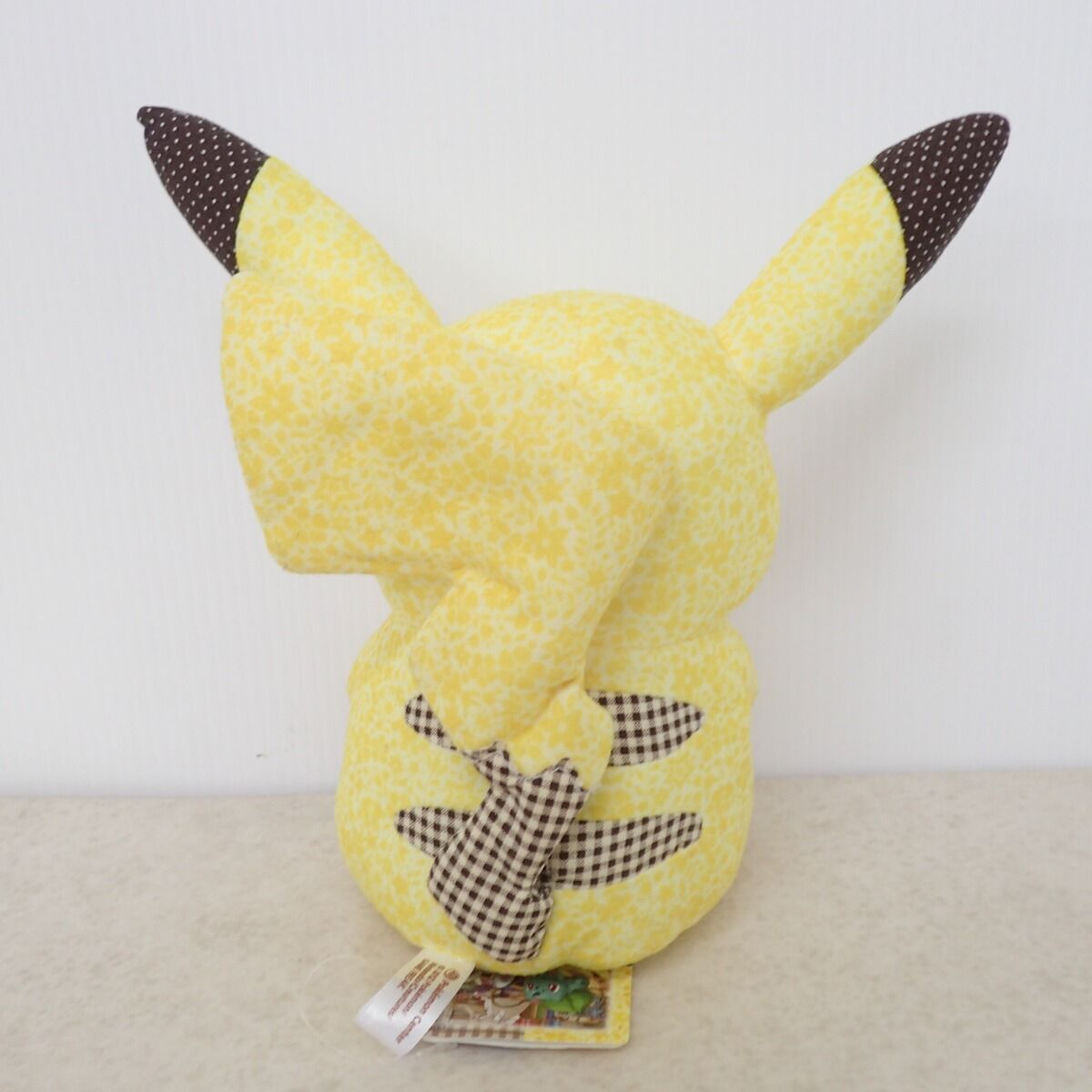 ポケモンセンター ぬいぐるみ ポケモンパッチワーク ピカチュウ 紙タグ