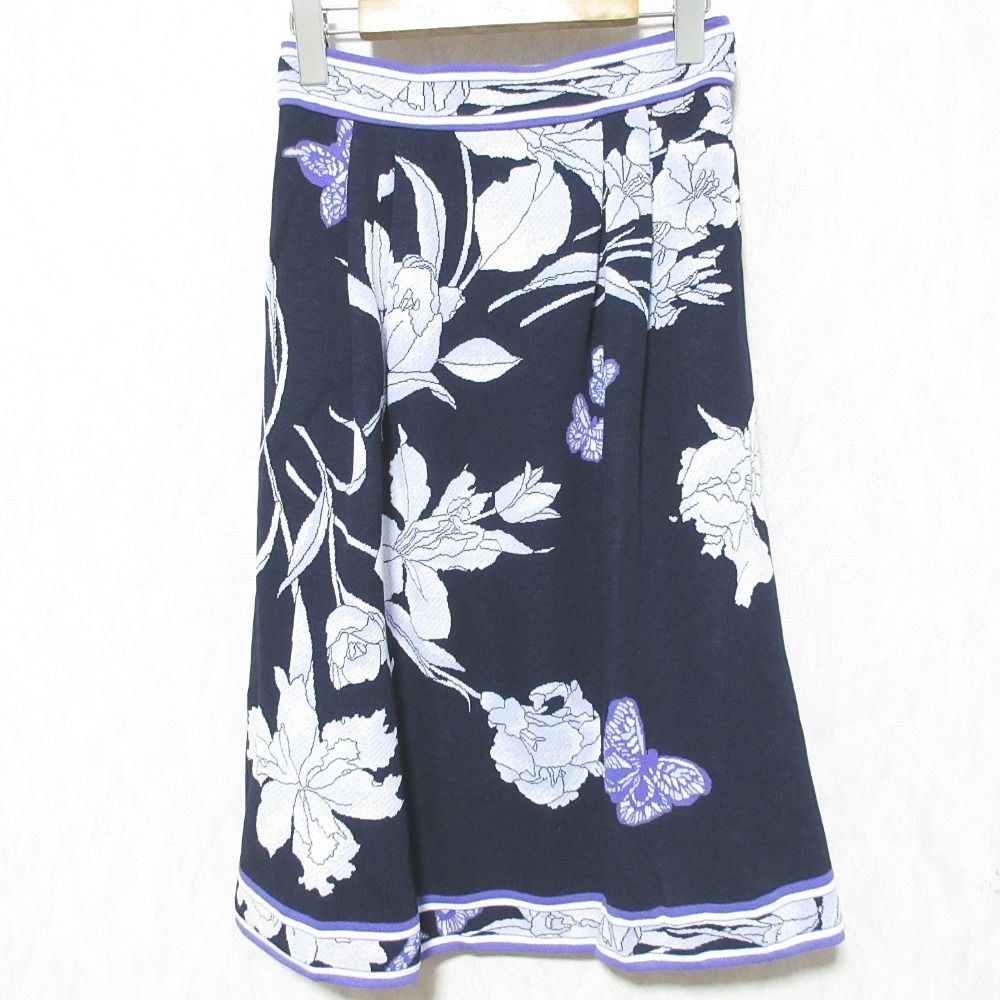 美品 LEONARD FASHION レオナールファッション フラワープリント フレアスカート 0397766 サイズ38 ネイビー パープル レディース 古着 中古 USED