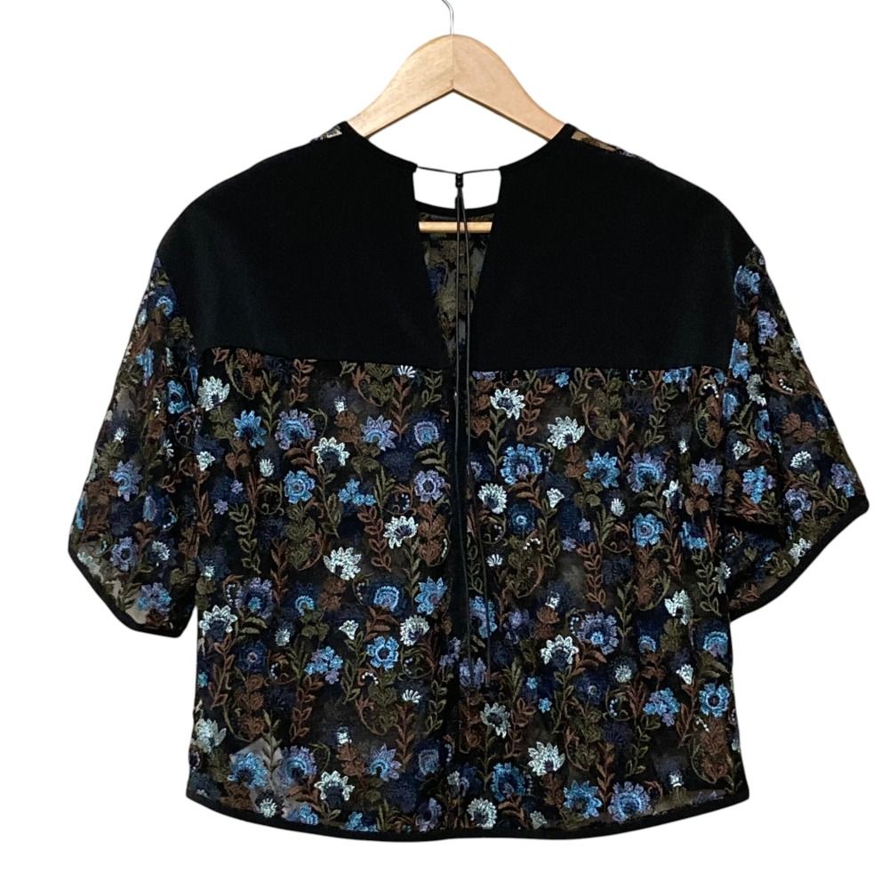 美品 LOKITHO ロキト BOTANICAL EMB. TOP ボタニカル エンブロイダリー