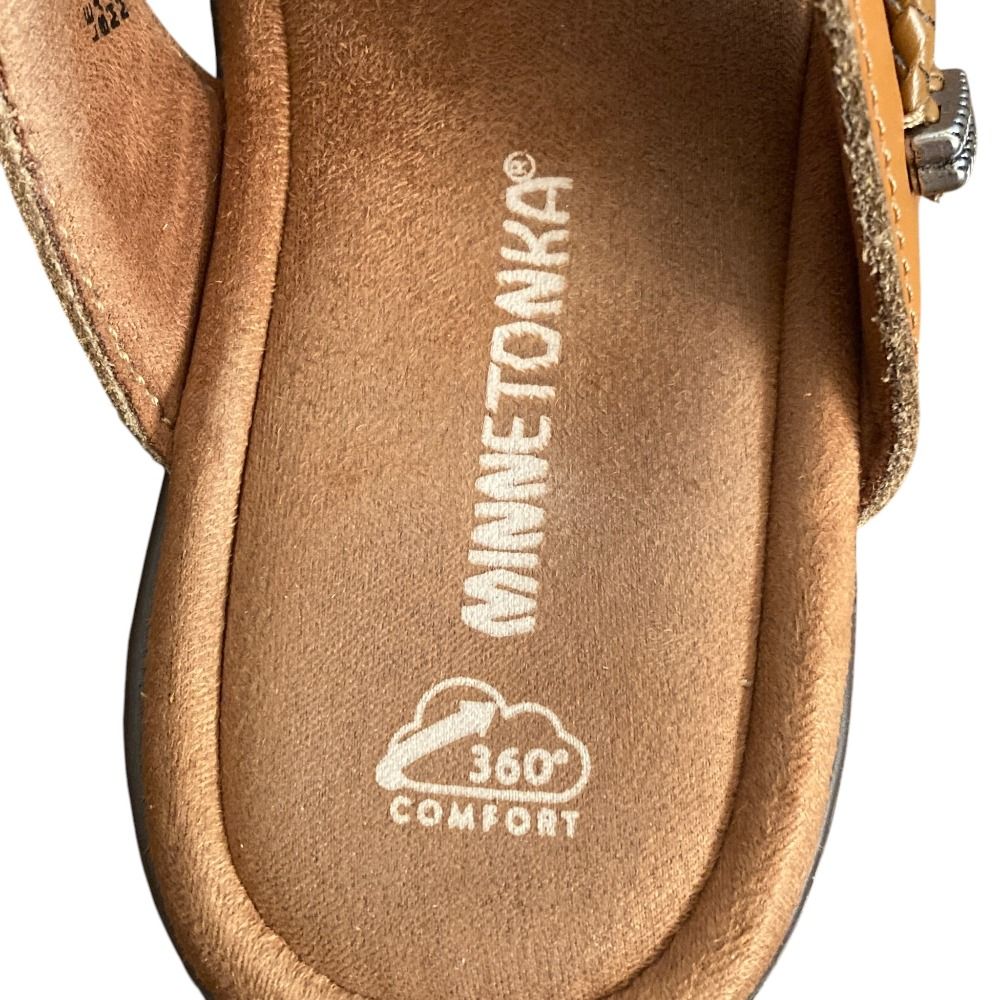 美品 MINNETONKA ミネトンカ Silverthorne 360 コンチョ スタッズ