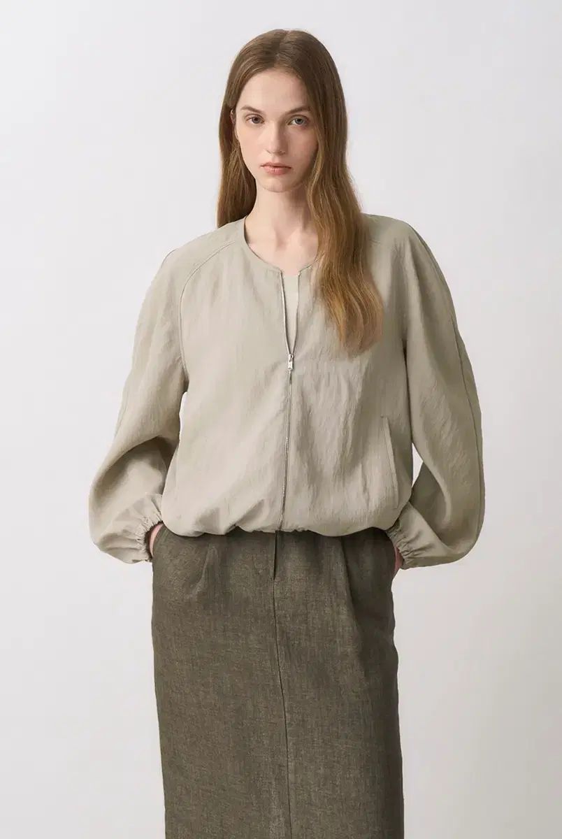 26 the CASHMERE ドローストリング ラウンドネック ジップアップ アウター 新品