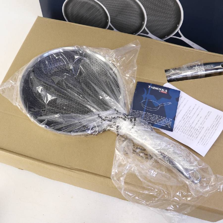 新品・未使用】 ヘンケルス パラダイム セラミッククックウェア 3点 