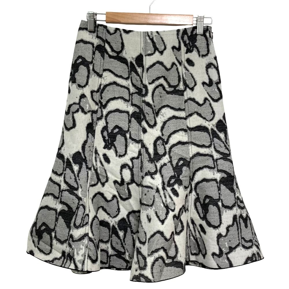 美品 STELLA McCARTNEY ステラマッカートニー 23年商品 ジャガード フレアスカート 630087 サイズ36 グレー レディース 古着 中古 USED
