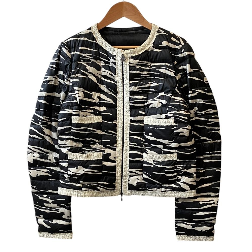 Moncler モンクレール FLAVIENNE ライトダウン レディース 良品 MONCLER モンクレール FLAVIENNE ノーカラー ライトダウン