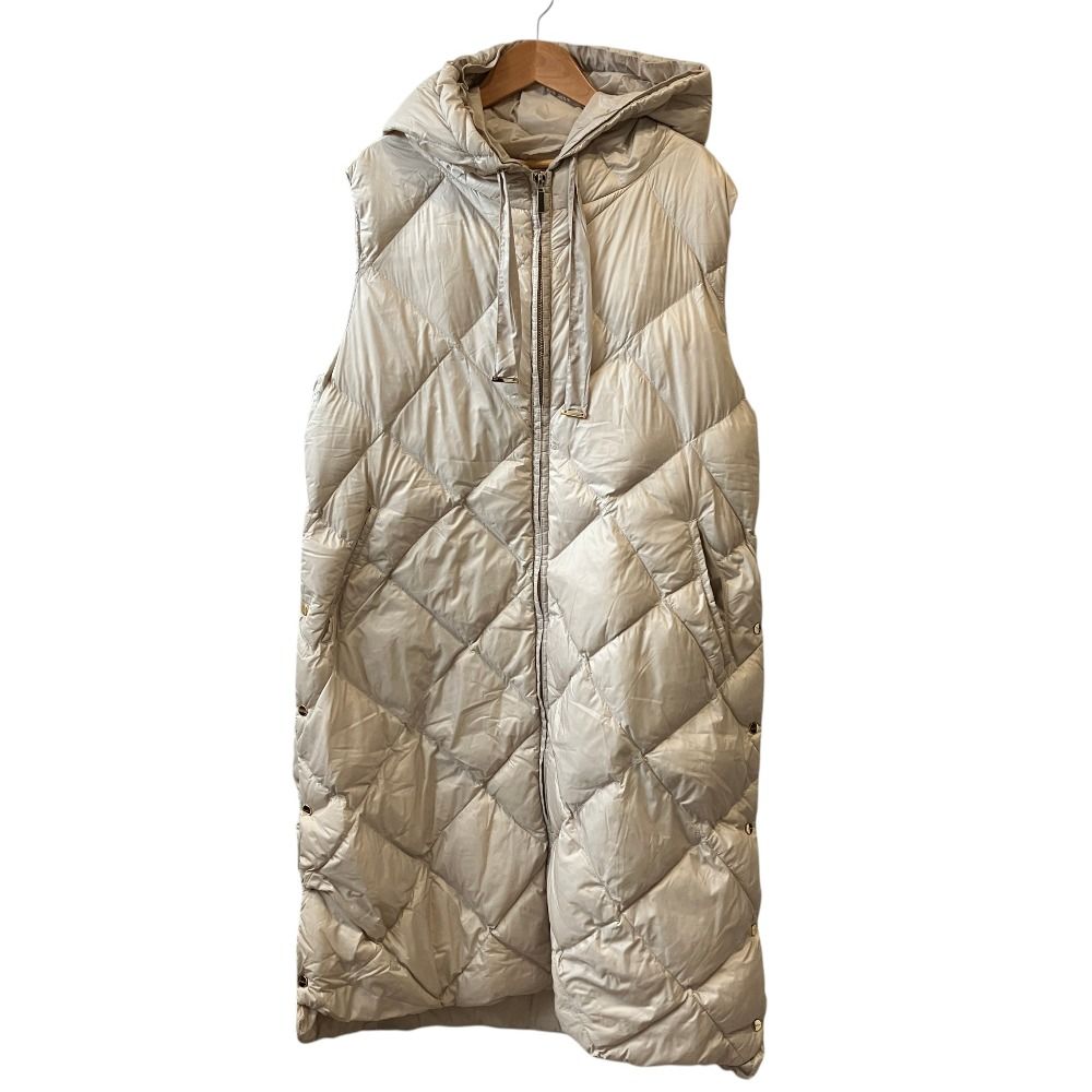 美品 24AW Max Mara The Cube マックスマーラ ザ・キューブ キルティング ロングダウンベスト コート 24292960256 サイズ42 ベージュ レディース 古着 中古 USED