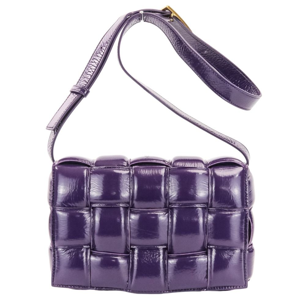 美品 Bottega Veneta ボッテガヴェネタ パデッド カセット イントレチャート ショルダーバッグ 591970 パープル レディース 古着 中古 USED