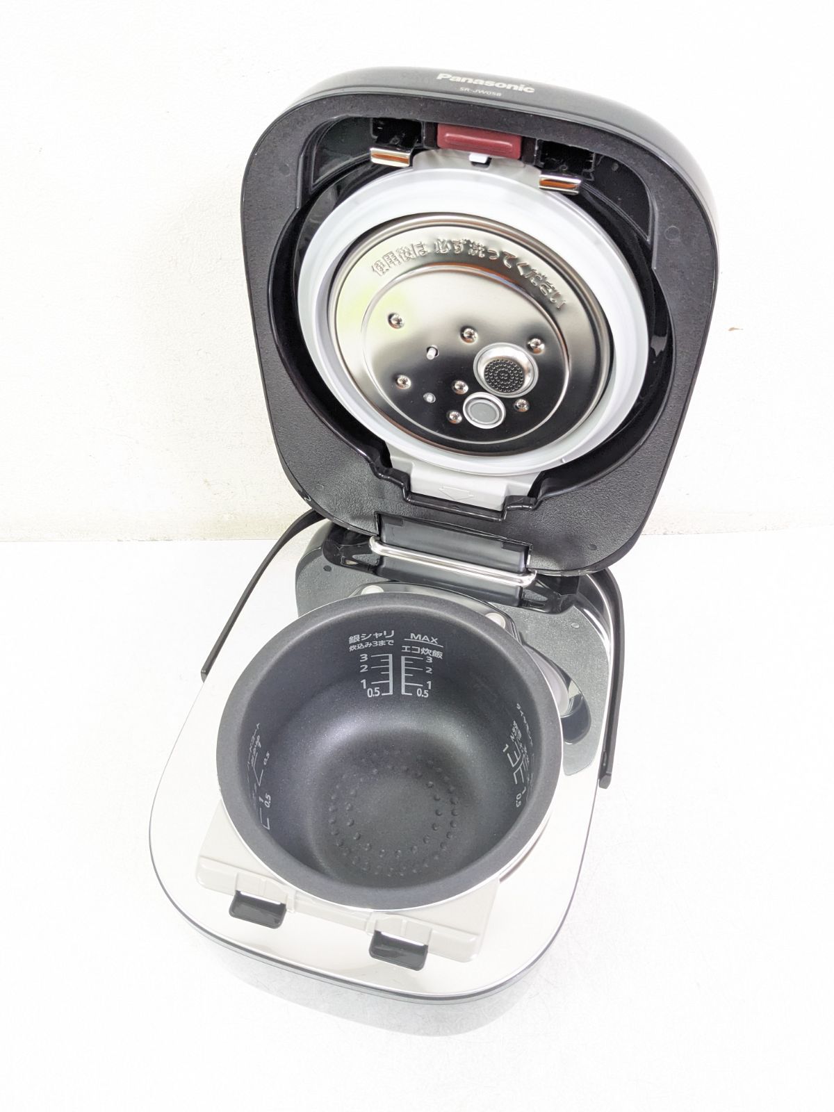 2024年製 パナソニック SR-JW058 炊飯器 - メルカリ