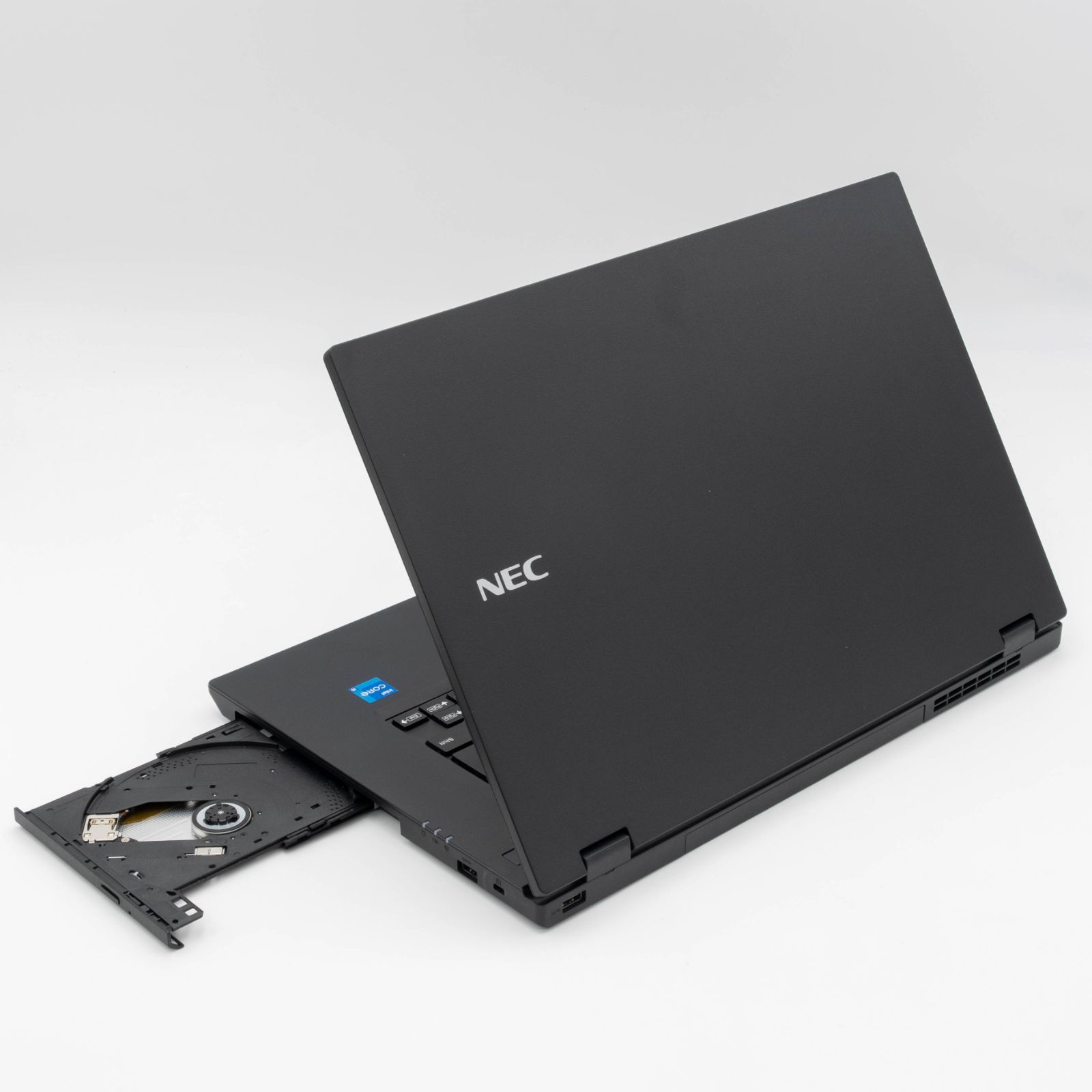 【中古品】VersaPro VKM44X-B　NEC　15.6インチノートパソコン　第11世代Core i5 Windows11　管35659