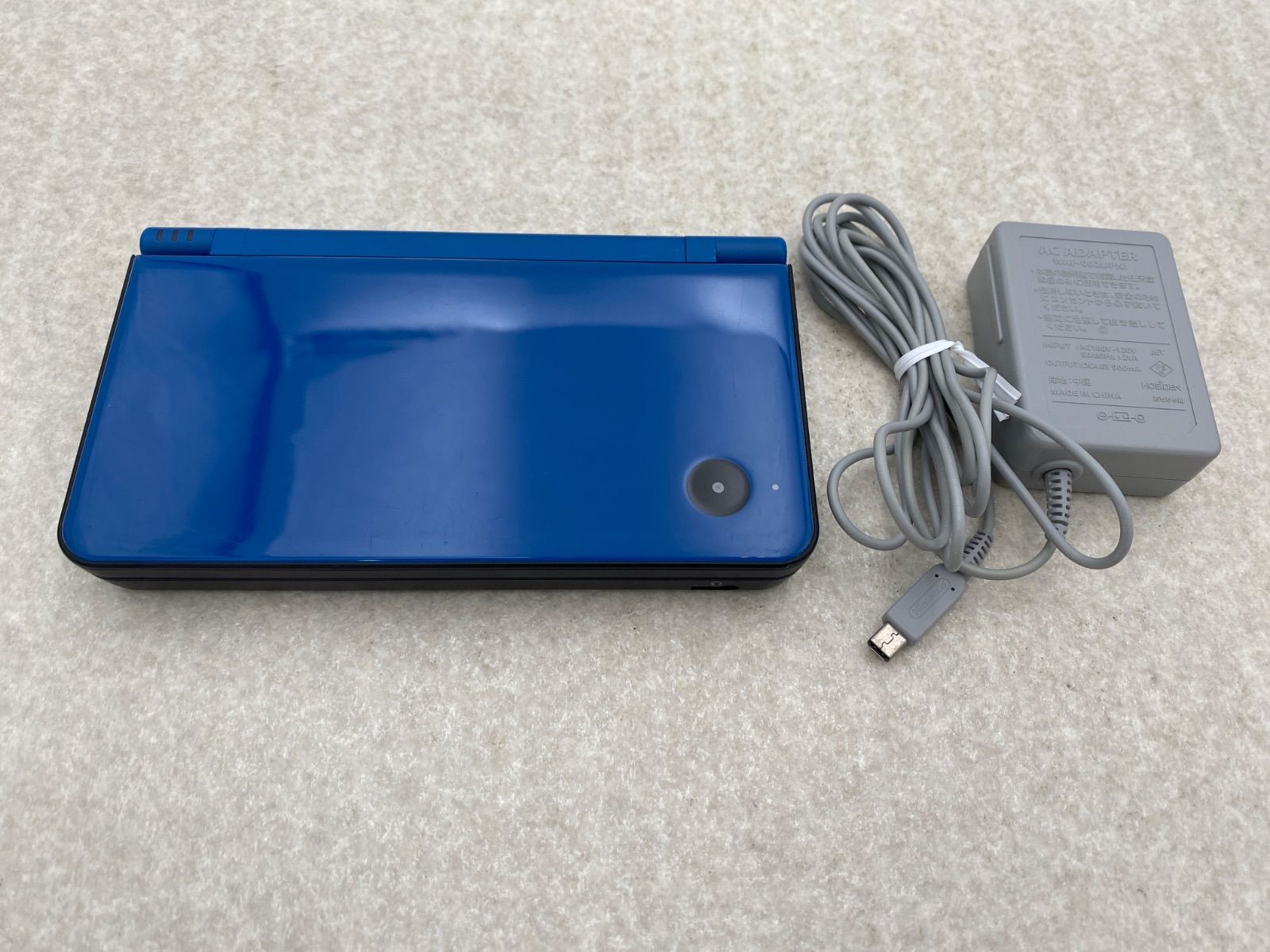 ニンテンドーDSi LL 本体　ブルー