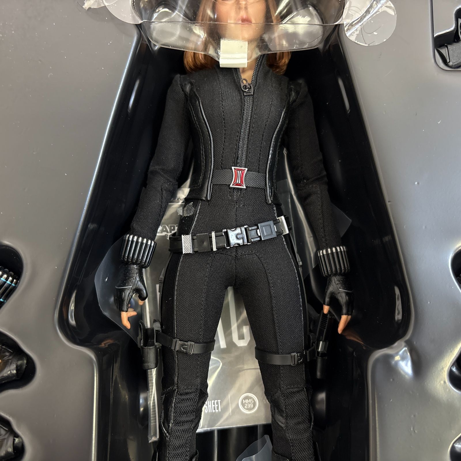 ホットトイズ ブラック・ウィドウ 1/6 ムービーマスターピース