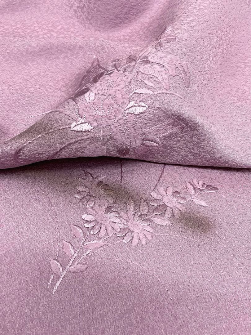 付け下げ 刺繍 金彩 紋意匠 正絹 反物 T9636
