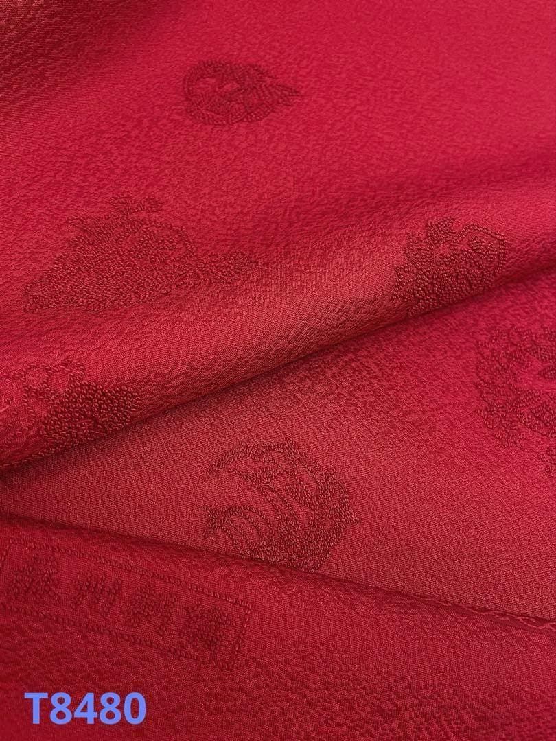 付け下げ 蘇州刺繍 相良刺繍 紋意匠 真紅色 正絹 反物 T8480 27,950円