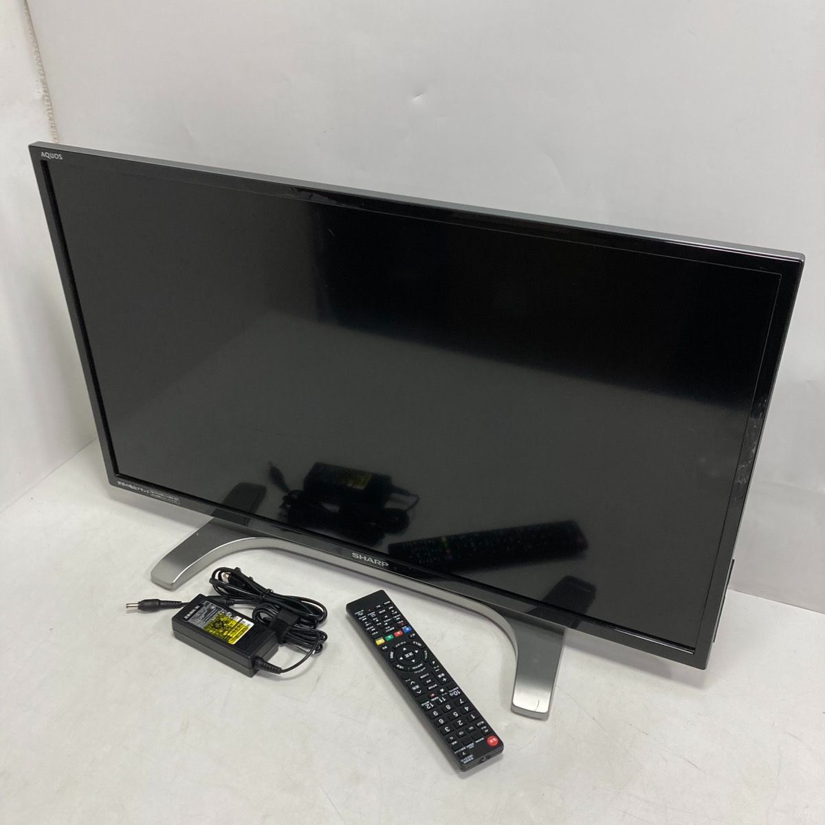SHARP 32インチテレビ（傷あり） SHARP シャープ 32型 32インチ 液晶カラーテレビ LC-32F3 - メルカリ