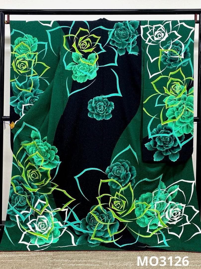 振袖 豪華 銀通し 紋意匠 大輪 薔薇 身丈173cm 撥水加工済 MO3126