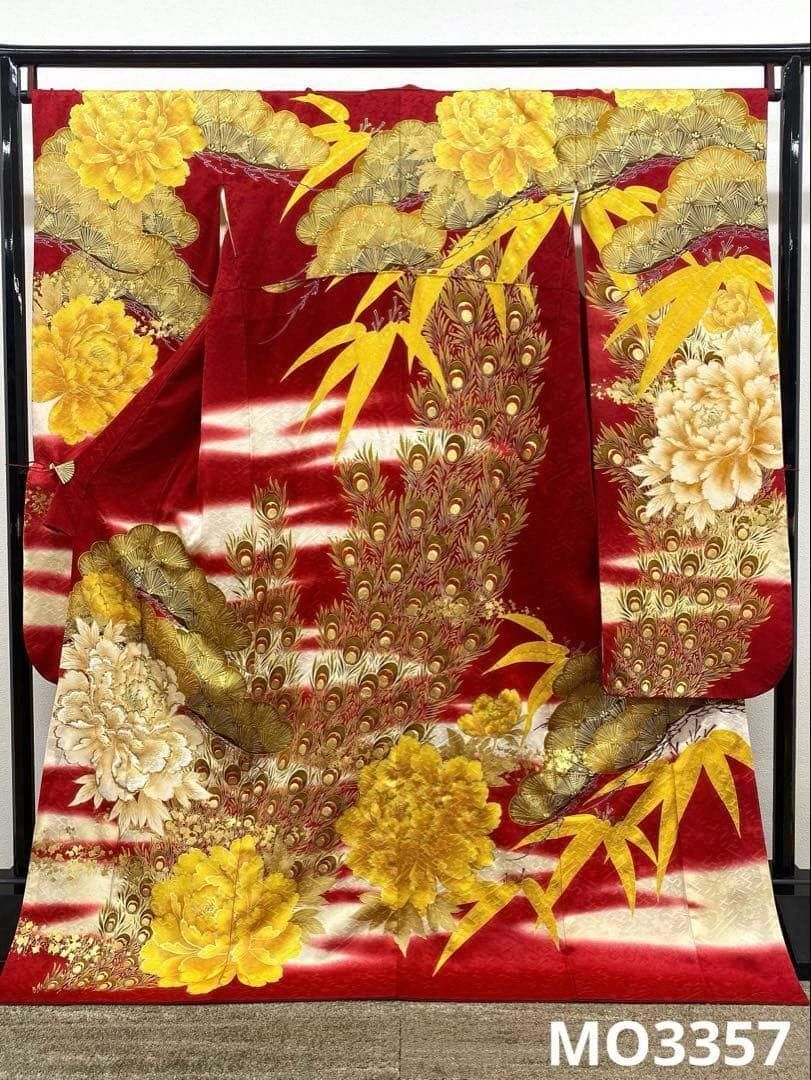 振袖 ラメ刺繍 牡丹 大輪 身丈171cm パールトーン加工済 MO3357