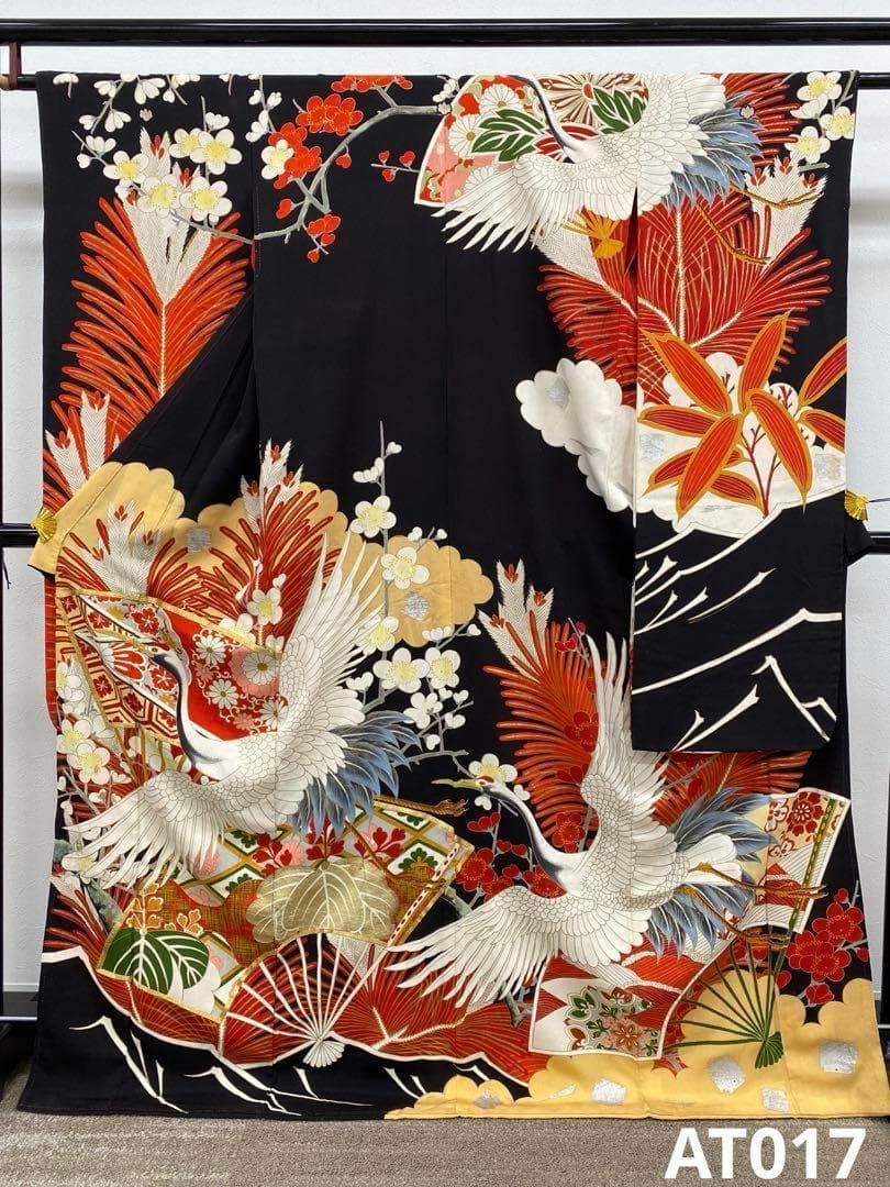 アンティーク 振袖 相良刺繍 鶴 正絹 身丈169cm 紋付 AT017
