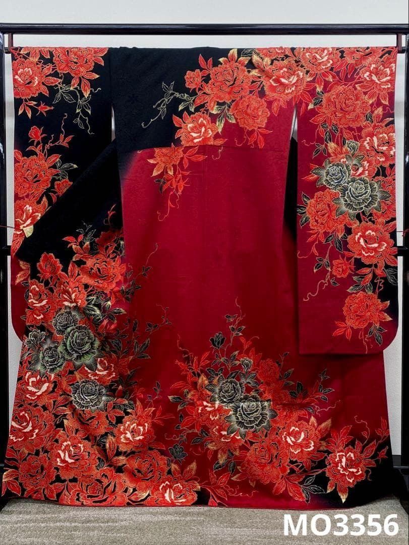 振袖 豪華 紋意匠 ラメ刺繍 雪輪に花 身丈165cm 撥水加工済 MO3116 振袖 豪華 紋意匠 ラメ刺繍 雪輪に花 身丈165cm 撥水加工済 MO3116 を
