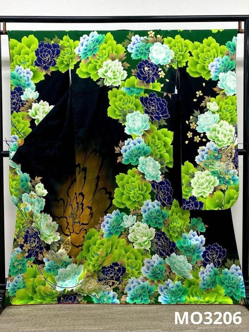 振袖 ラメ刺繍 金彩 身丈164cm パールトーン加工済 MO3206