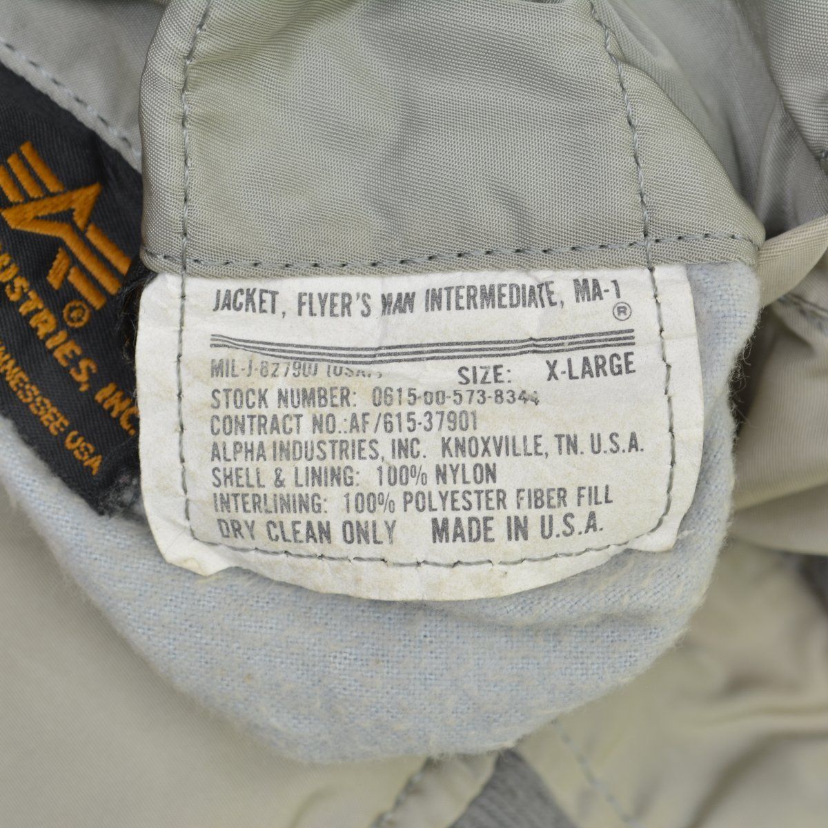 【ALPHA】90s 三本線タグ USA製 MIL-J-82790J MA-1フライトジャケット ALPHA】90s 三本線タグ USA製 MIL-J-82790J MA-1フライトジャケット