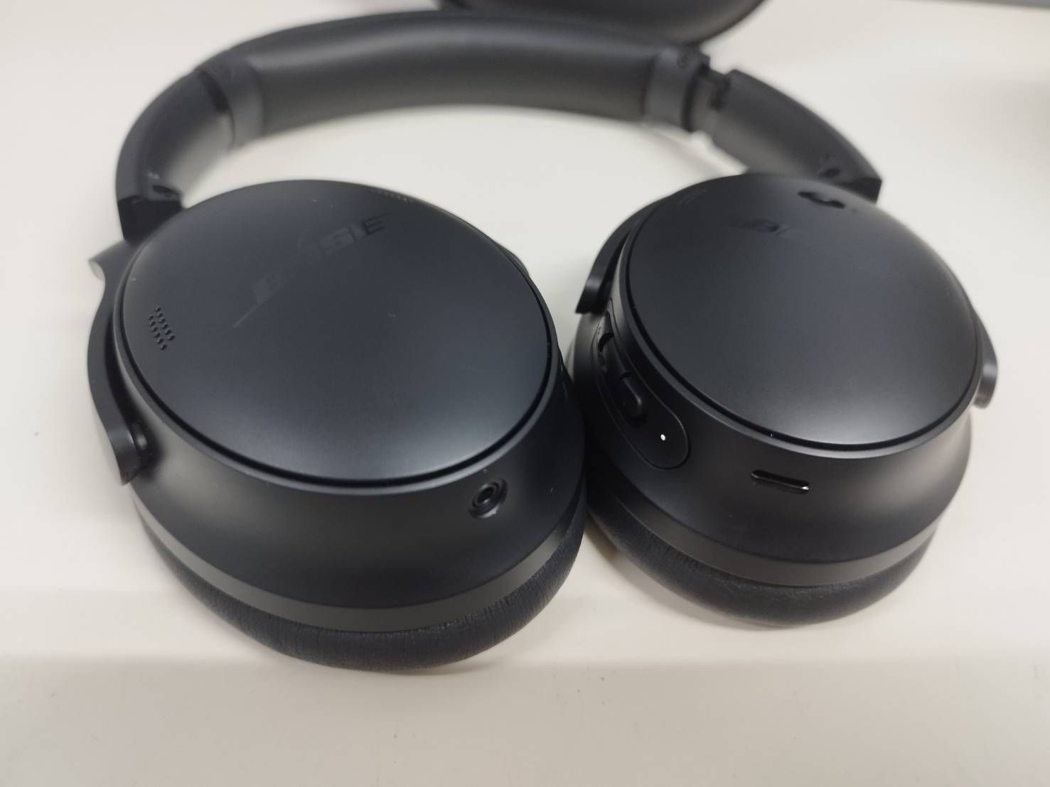 未使用に近い】BOSE QuietComfort 45/437310/ワイヤレスヘッドホン 