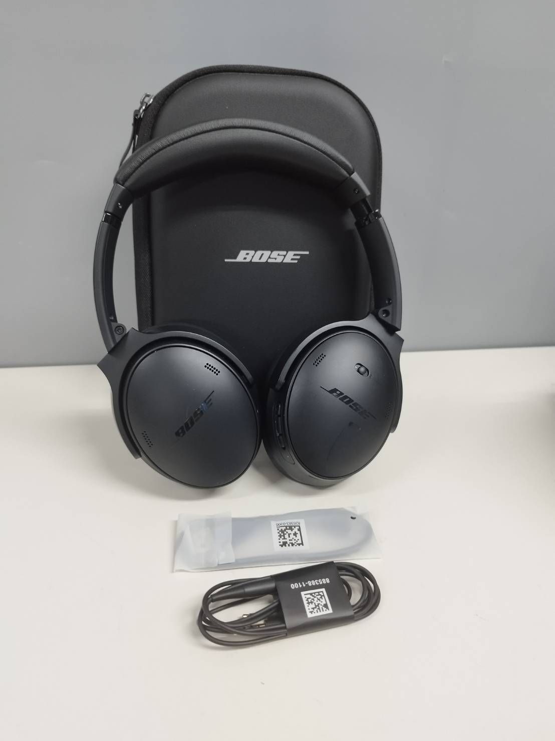 未使用に近い】BOSE QuietComfort 45/437310/ワイヤレスヘッドホン 