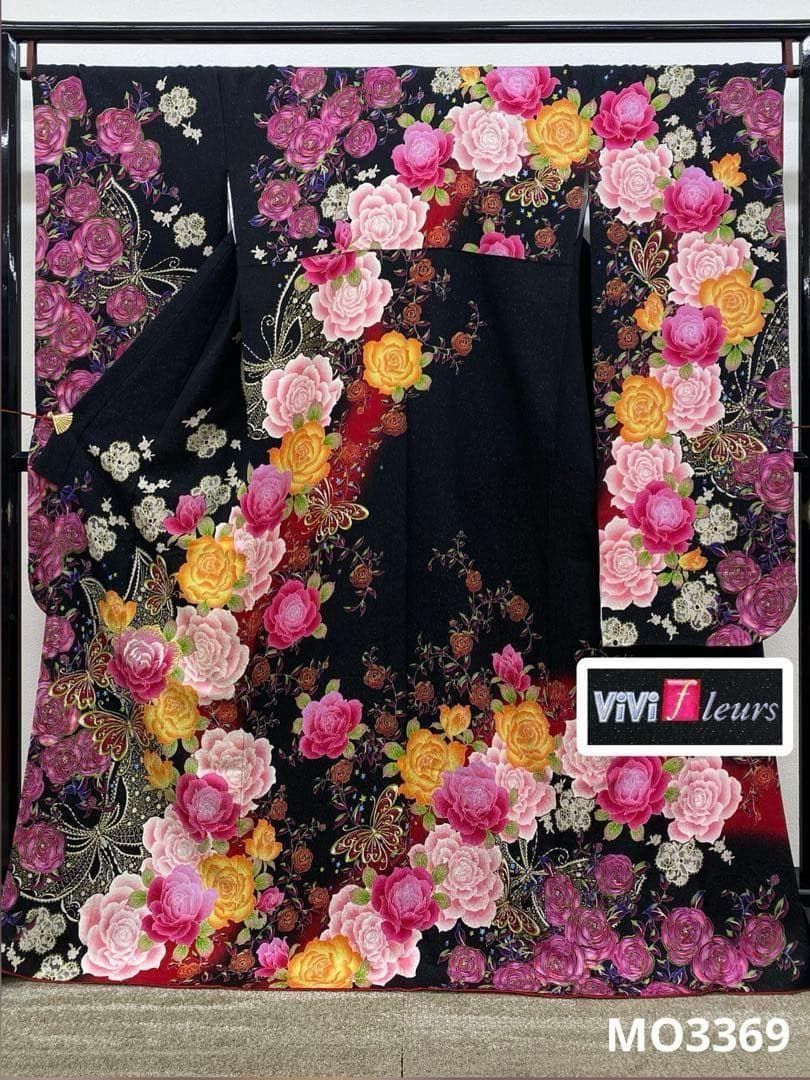 振袖 Vi Vi ラメ刺繍 銀通し 身丈166cm MO3369