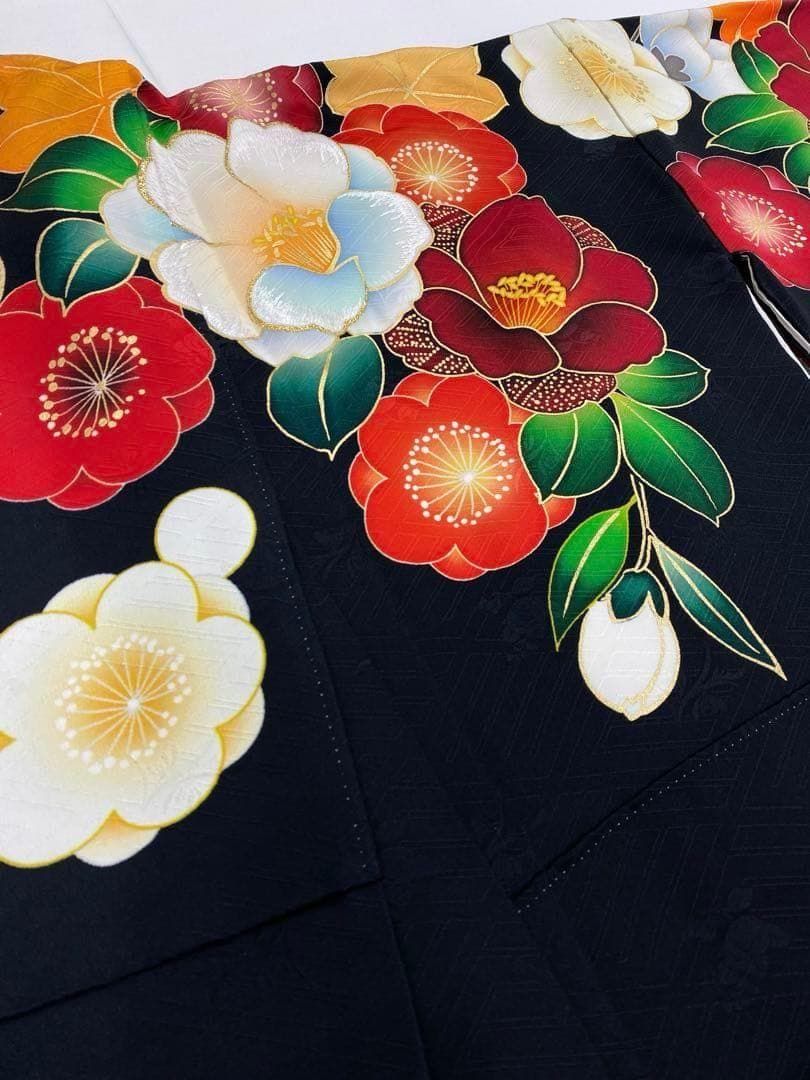 振袖 金彩 ラメ刺繍 椿 紋意匠 身丈169cm パールトーン加工　MO3027 振袖 金彩 ラメ刺繍 椿 紋意匠 身丈169cm パールトーン加工 MO3027