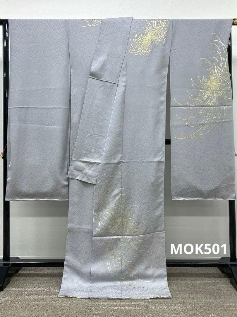 振袖 仮絵羽 銀通し 金彩 大輪 正絹 未仕立て品 八掛付き MOK501