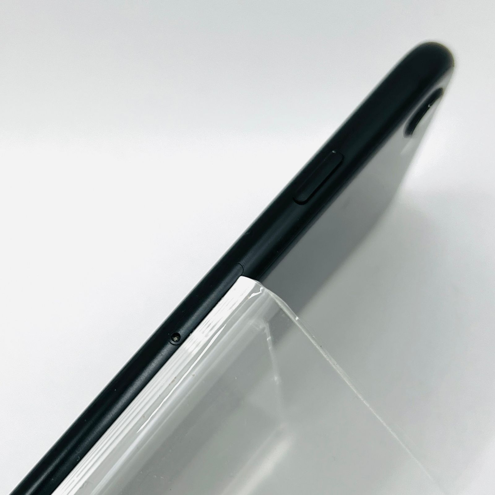 iPhone SE2 64GB ブラック JSランク ジャンク - メルカリ