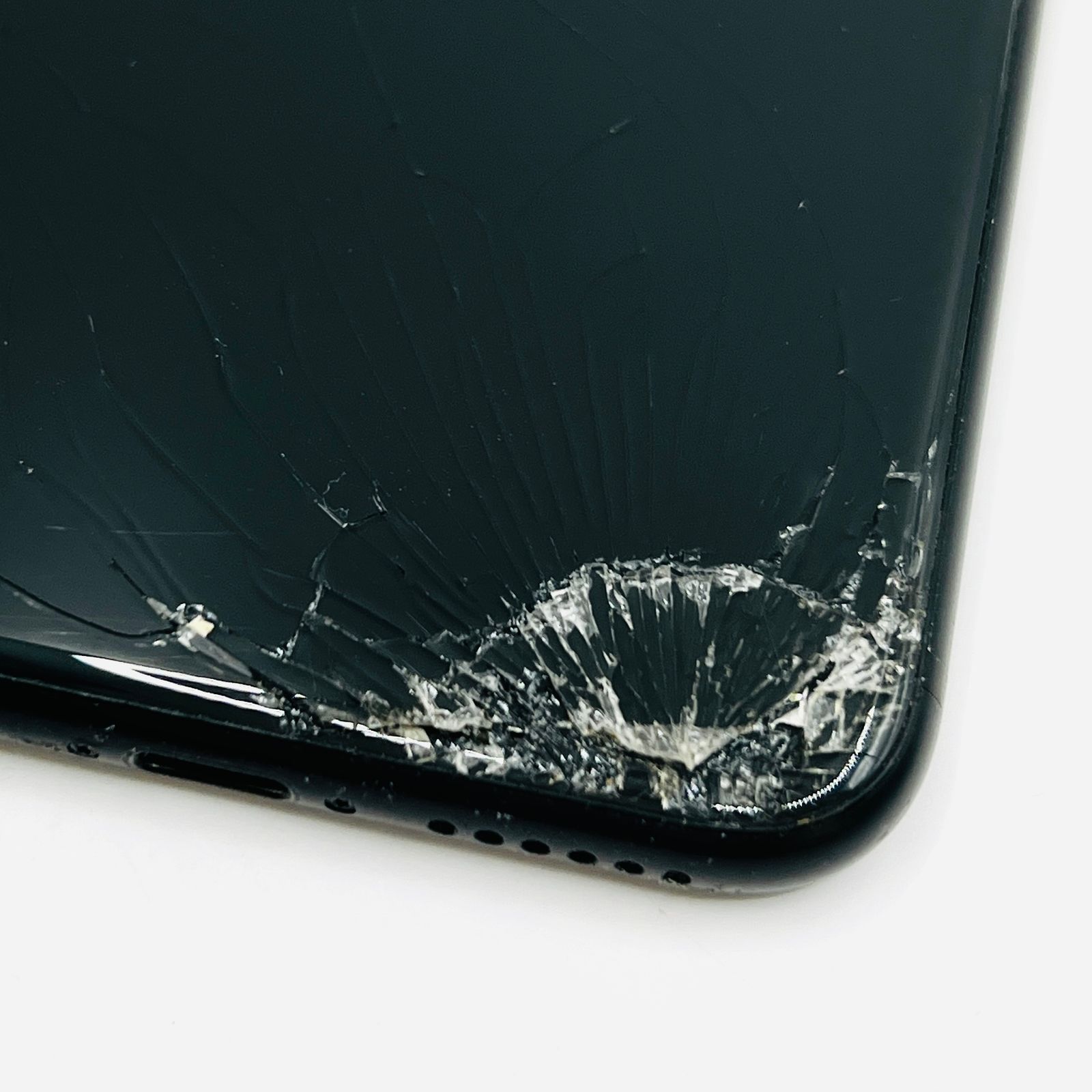 iPhone SE2 64GB ブラック JSランク ジャンク - メルカリ