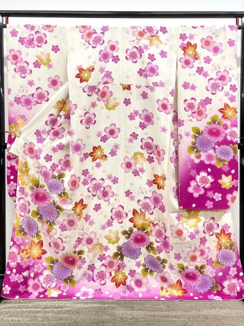 振袖 豪華 銀通し ラメ刺繍 紋意匠 薔薇尽くし 身丈167cm MO2629