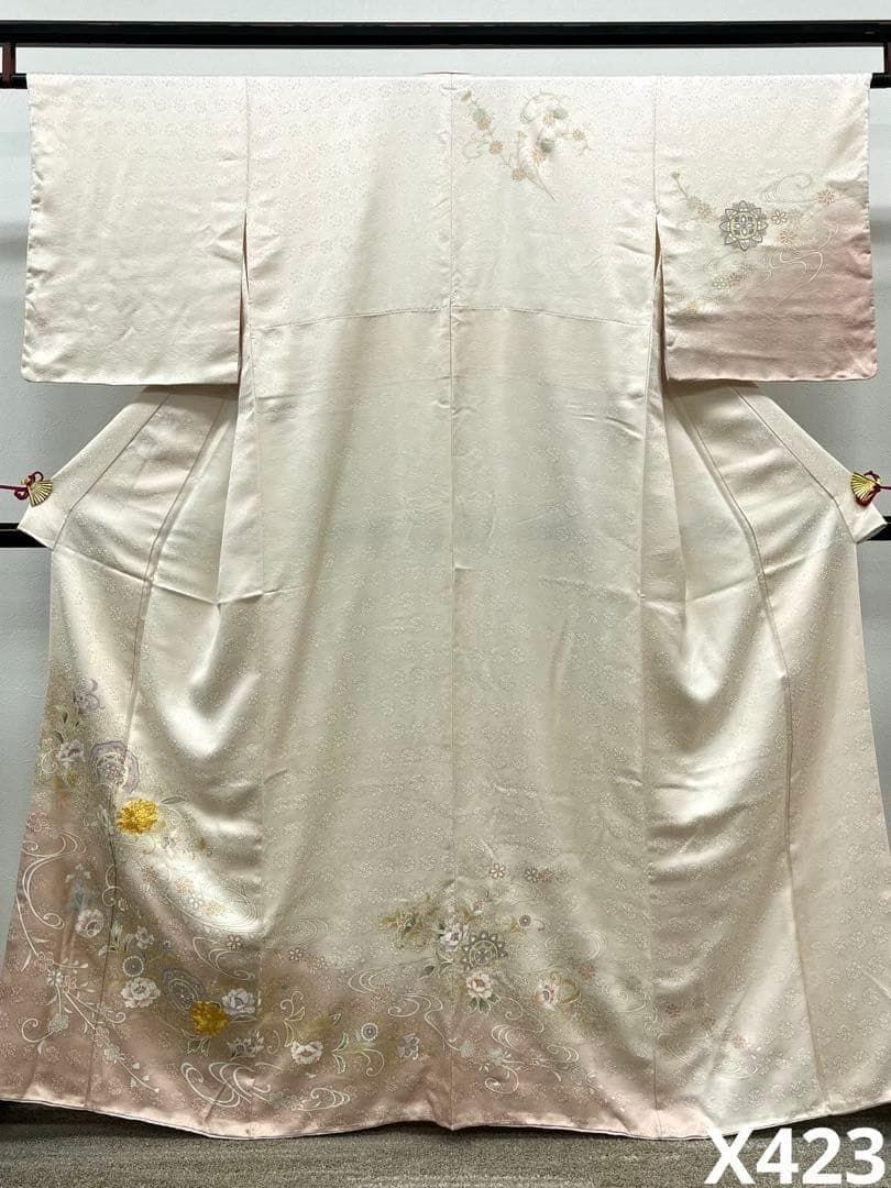 訪問着 金駒 金彩 紋意匠 唐花 鏡裏文 正絹 ガード加工済 躾糸付き X423