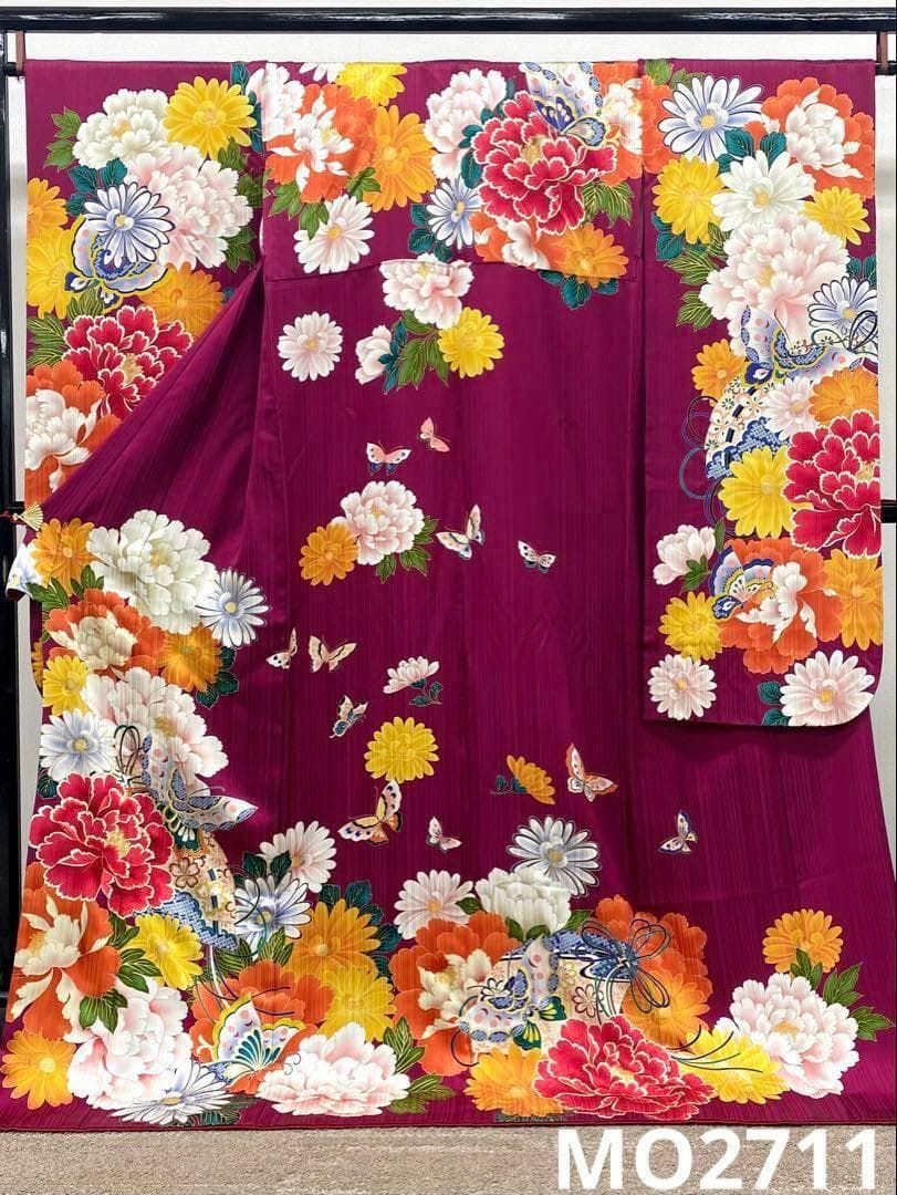 振袖 刺繍 金彩 ストーン 紋意匠 身丈176cm トールサイズ MO2711