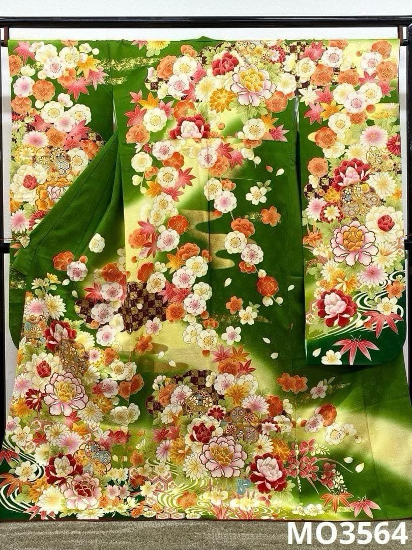振袖 金駒 金彩 紋意匠 身丈168cm 撥水加工済 MO3564