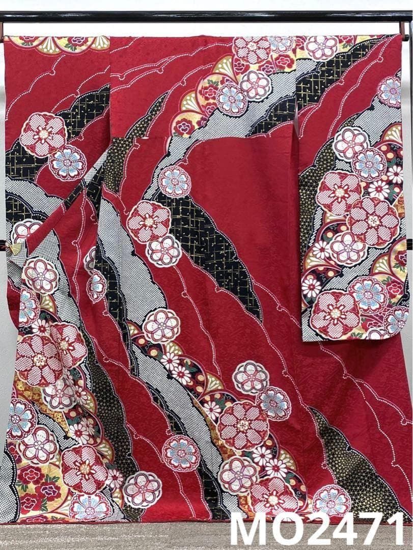 振袖 豪華 銀通し 金駒 金彩 紋意匠 身丈159cm 撥水加工済 MO3006