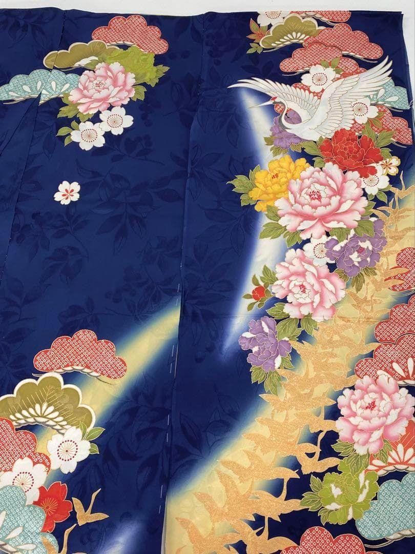 振袖 仮絵羽 ラメ刺繍 金彩 紋意匠 正絹 未仕立て品 八掛付き MOK685 