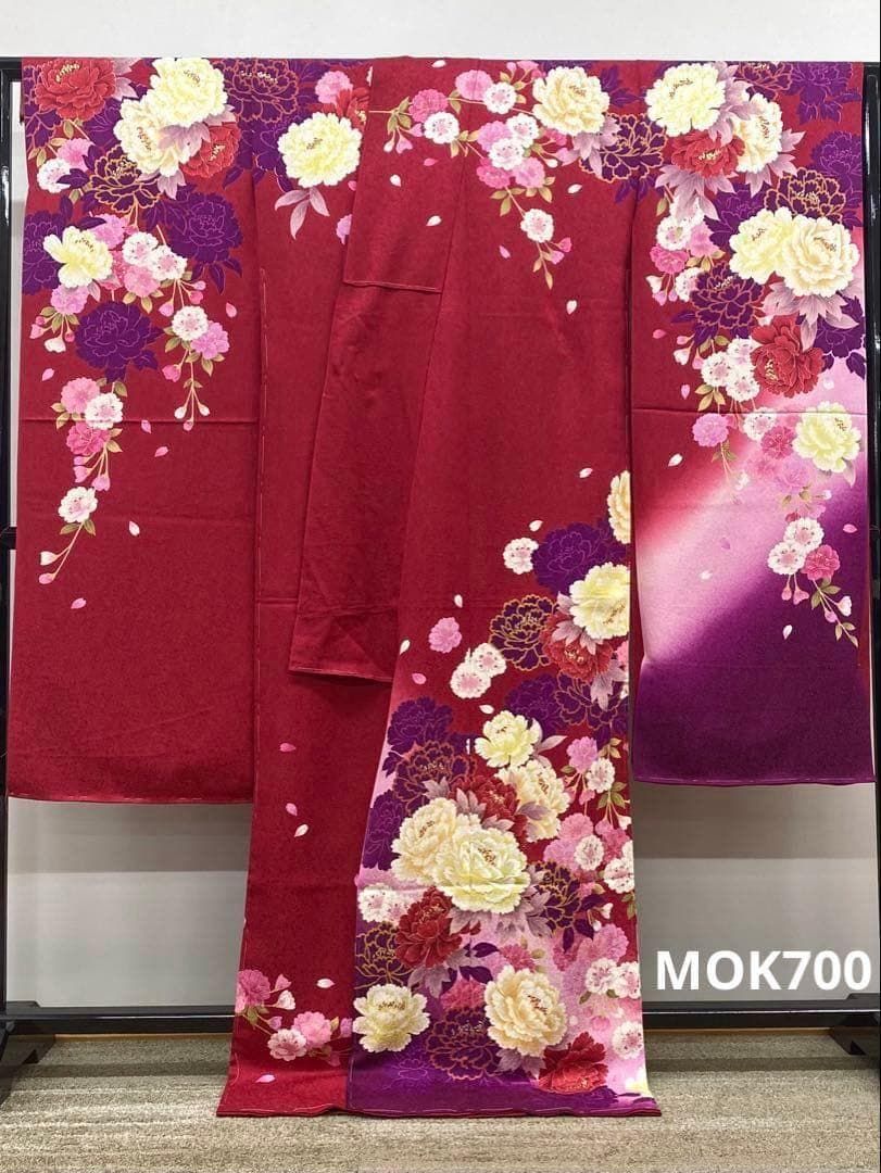 振袖 仮絵羽 正絹 京友禅 金通し 刺繍 未仕立て品 八掛付き MOK700