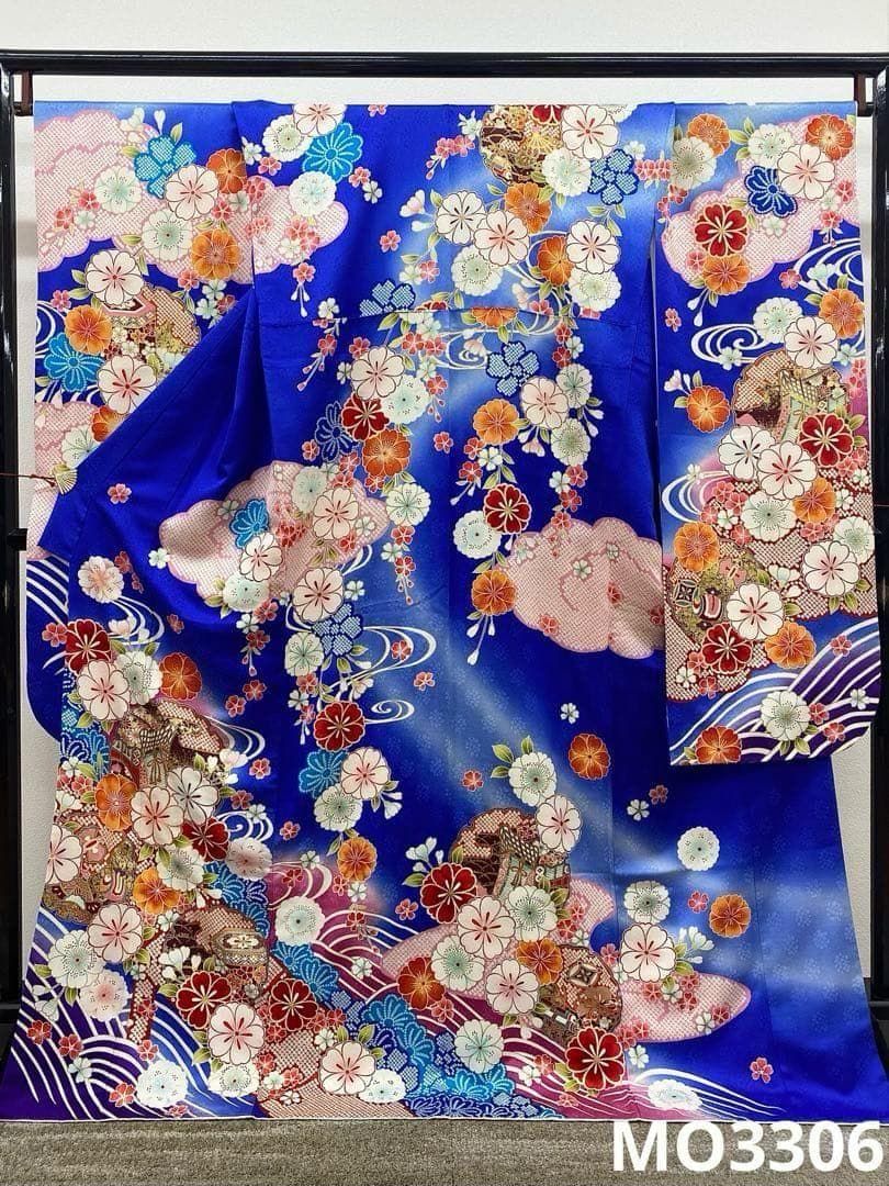 振袖 金駒 金彩 紋意匠 身丈171cm MO3306