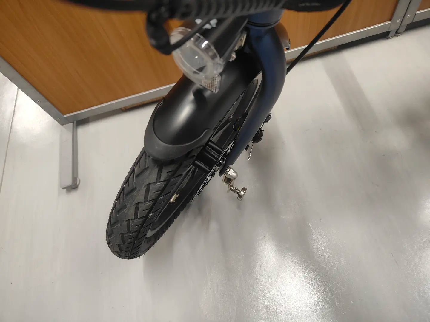 初夏のセール開催中】電動アシスト自転車ERWAYA01 Lite ネイビー