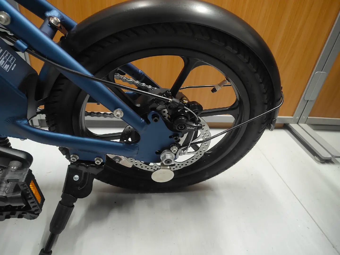 初夏のセール開催中】電動アシスト自転車ERWAYA01 Lite ネイビー